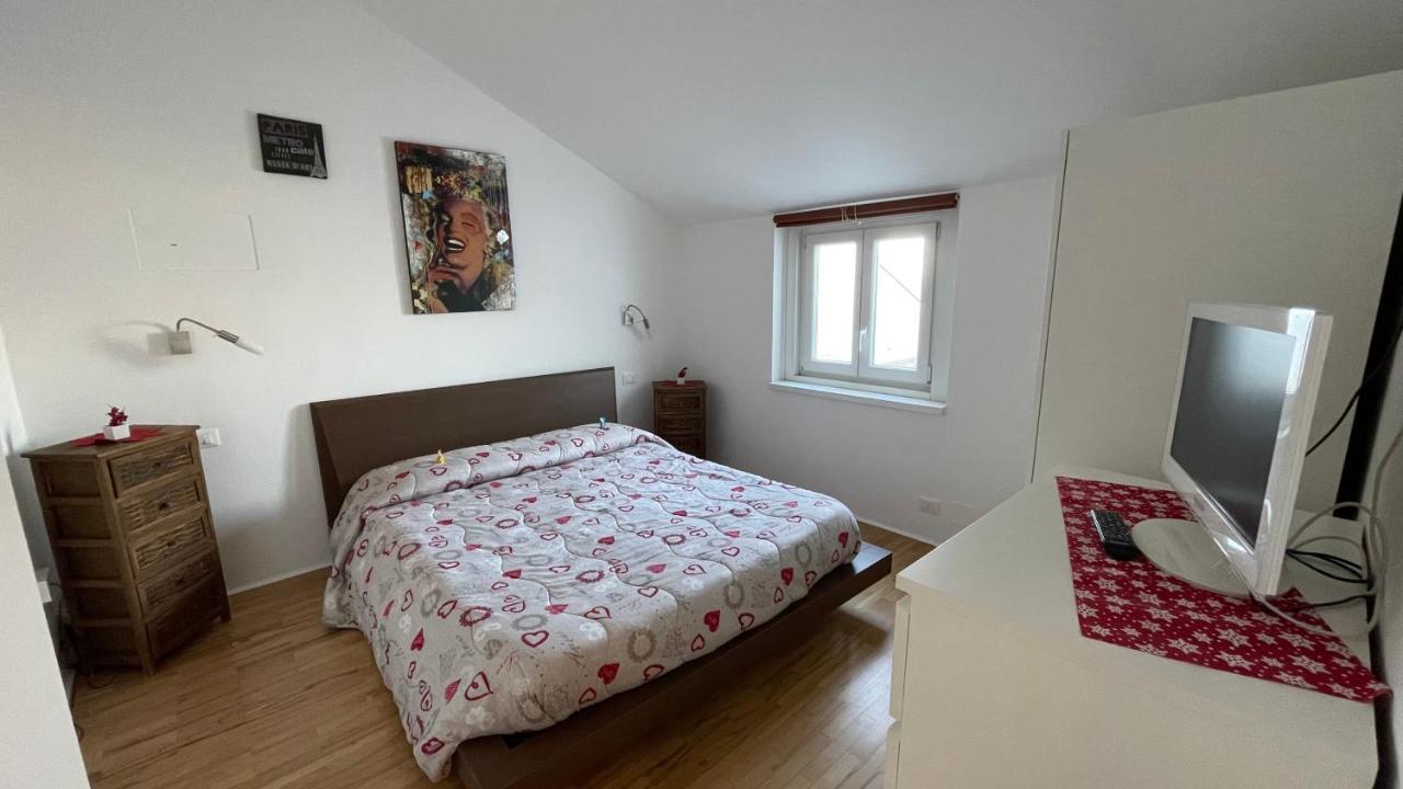 Puesta Del Sol Apartment ตรีเอสเต ภายนอก รูปภาพ